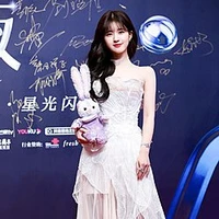 Triệu lộ tư