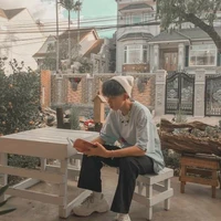 Hạ Gia Bảo_e họ nu9