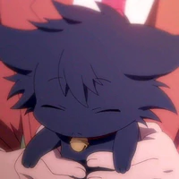 Kuro | Sleepy Ash.