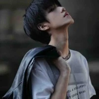 Lục Trần Kim Ngưu