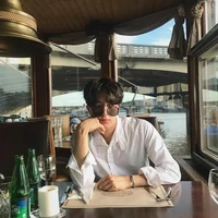 Giám đốc Ah Seung Hwan