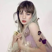 LALISA MANOBAN