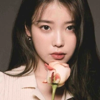 Min IU-mama hắn