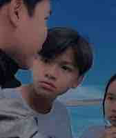 Hùng 