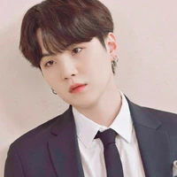 Hắn - Min Yoongi