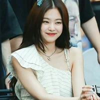 Giáo Viên(cô)