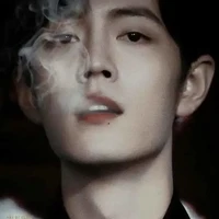 Tiêu Chiến /con người thật /😈