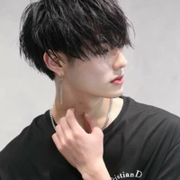 Quân Thiên.