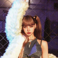 Lalisa Manoban(em)