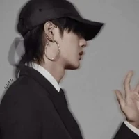 Vương Nhất Bác_cậu