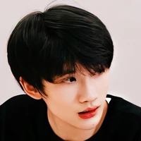 Dư Vũ Hàm _ anh