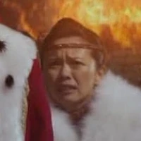 Hoàng hậu(Famille)