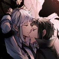 Tác giả mê OTP ٩(｡•ω•｡)و