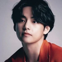 Kim Tae-Hyung[Anh 3 Cô]