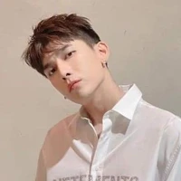 MewSuppasit Jongcheveevat