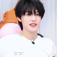 Trương Trạch Vũ (cậu ta)