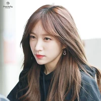 Kim hani mẹ y