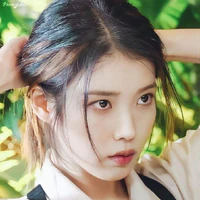 Ji Eun Manoban [IU - Chị hai cô]