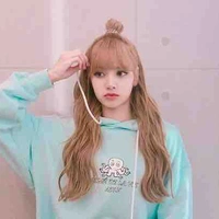 Lalisa Manobal (cô)