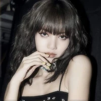 Lalisa Manobal