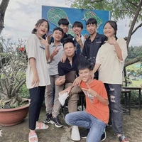 cả nhóm