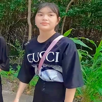 Hồ Thị Vy (nu9)