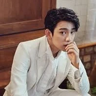 Park Jinyoung(cha cô)