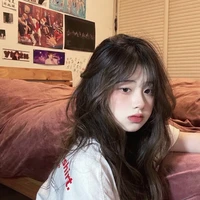 Hạ Thiên Yết (17 tuổi)