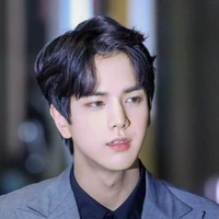 TRÍ TÚ( cậu hai)