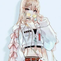 nguyệt nhi(bạn của thiên huyết)