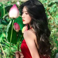 Vương Hoàng Hà Thu / mẹ nu9