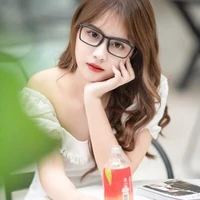 Phạm Ngọc ( Cô Gái Quyến rũ)
