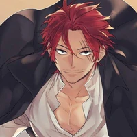 Shanks - Cấp trên