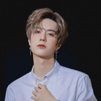 Vương Nhất Bác