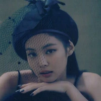 Kim Trân Ni( Jennie)