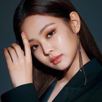 Kim Jennie ( em )