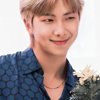 Kim Namjoon - hắn