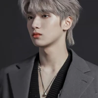 Nghiêm Hạo Tường