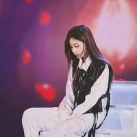 Viên Nhất Kỳ(y)