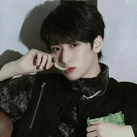 Nghiêm Hạo Tường