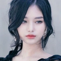 Lộ Phi Phàm