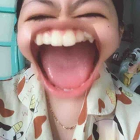 T/G địp treii 
