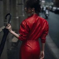 inilens(quản giáo)