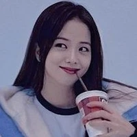 Jisoo - y
