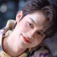 Bright Vachirawit Chivaaree