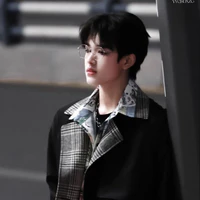 Cực Cực yanhồ bé /@jizhang07