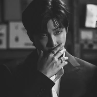 La NamJoon ( Appa cô/IU/Y )