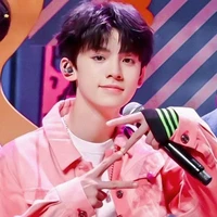 Tả Hàng(bạn thân cậu)