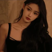 Cung Tuệ Minh_Selena