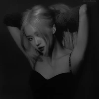 Park Chaeyoung ( Rosé)